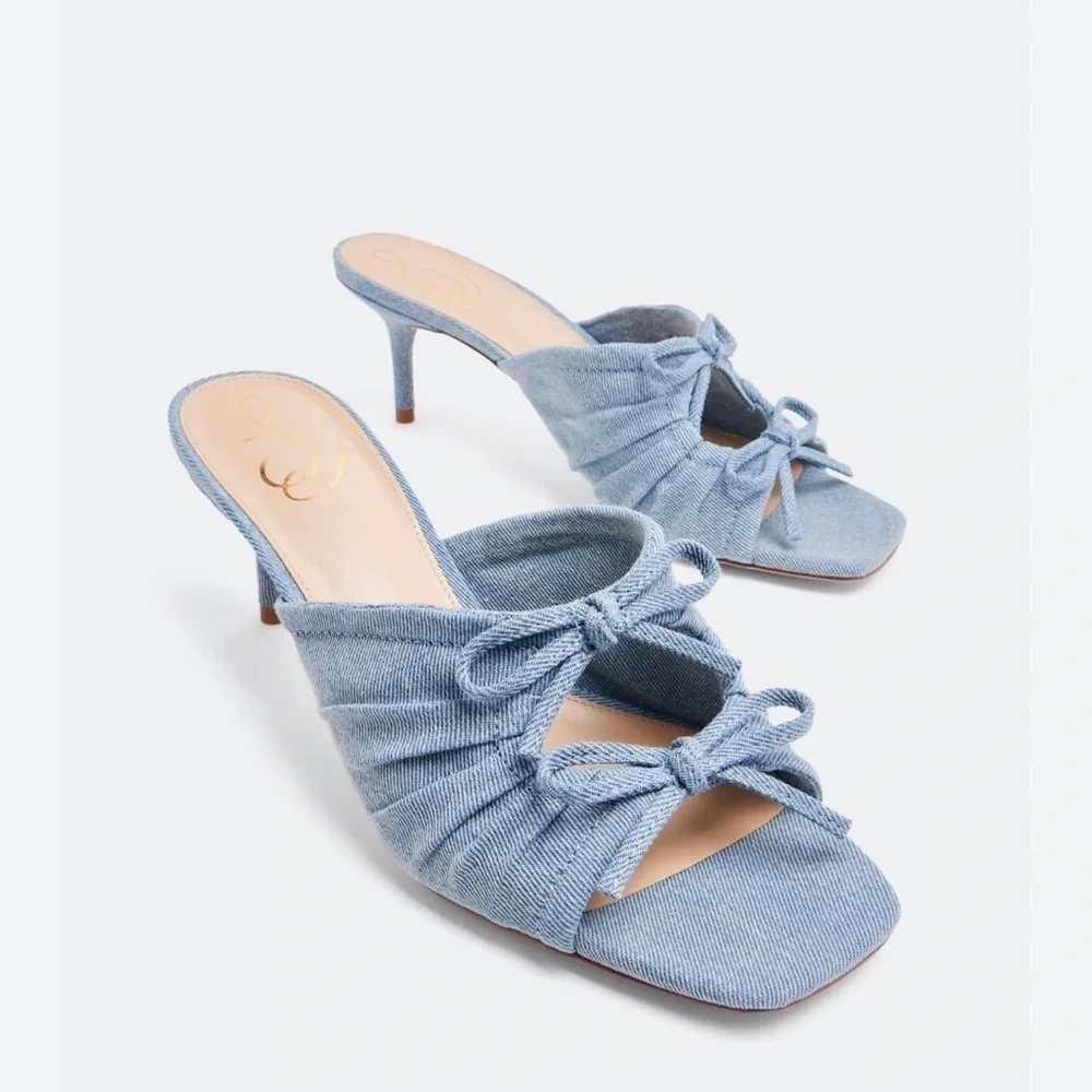 Sam Edelman Pia in Blue Denim Slip On Kitten Heel Sandals - NWT - Picture 1 of 13